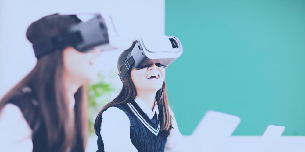 AR VR Classroom Blog hero banner